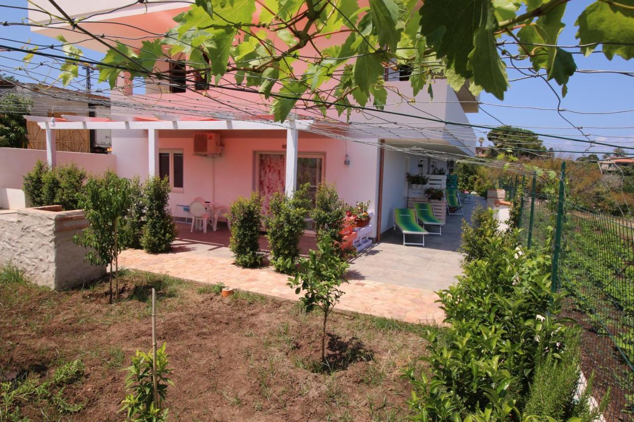Chiaro Di Luna Apartment Santa Domenica  Ngoại thất bức ảnh