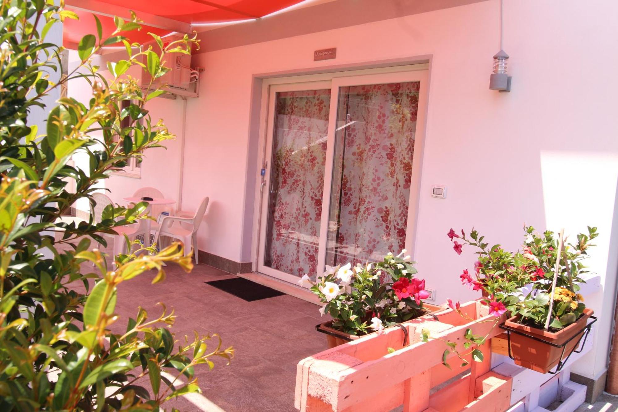 Chiaro Di Luna Apartment Santa Domenica  Phòng bức ảnh